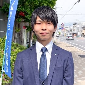 西村　輝壮