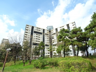 外観　敷地内に公園等あり！