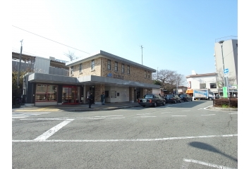 JR甲子園口駅　徒歩約13分