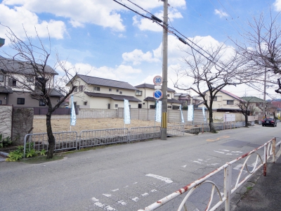 箕面駅から7分の好立地!!