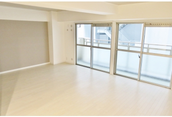 お部屋は全部で約15帖の広々空間！