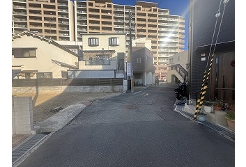 前面道路含む現地写真