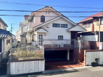 木造2階建　間取り4LDK＋N＋ミセスコーナー　