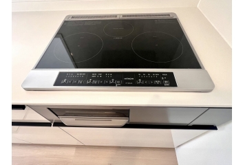 お手入れ楽々　IHクッキングヒーター