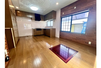 LDK約10帖